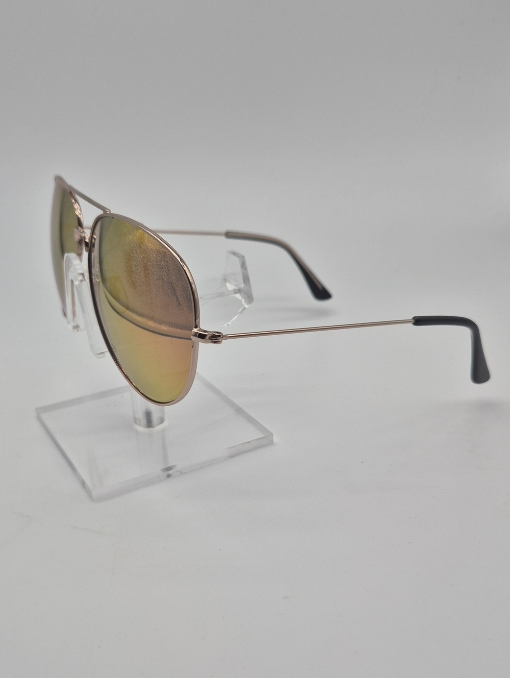 Women's Rose Gold Aviator Sunglasses with Gold Mirrored Lenses